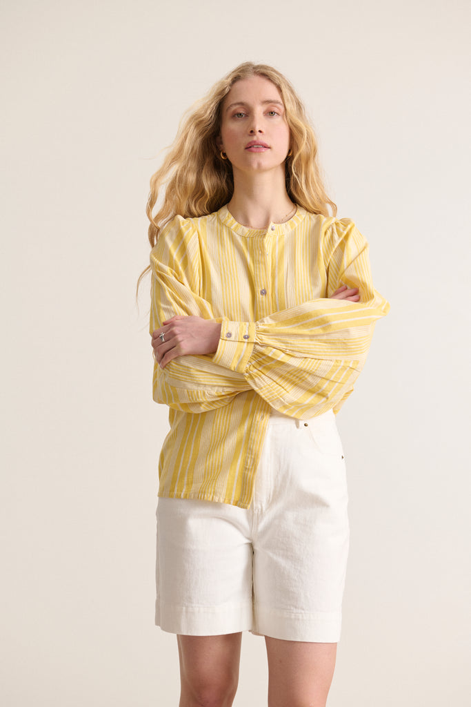Chemisette à col rond avec manches longues boutonnées top estival pour femme marque parisienne Garance 