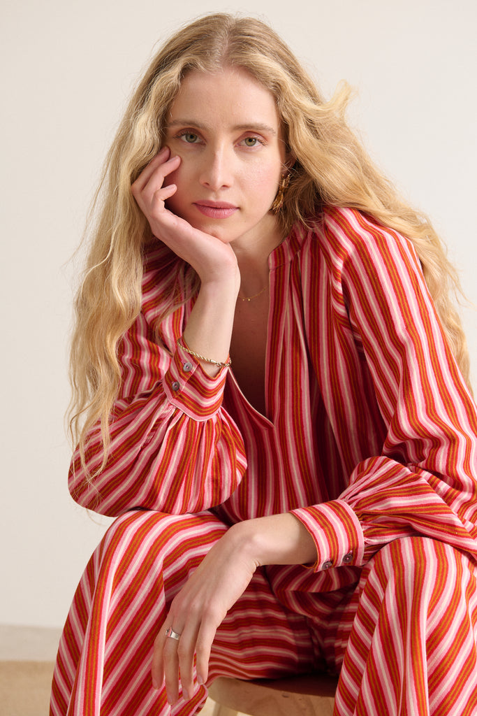 Haut à manches longues avec rayures coupe ample et fluide col en V emmanchures raglan blouse femme Garance