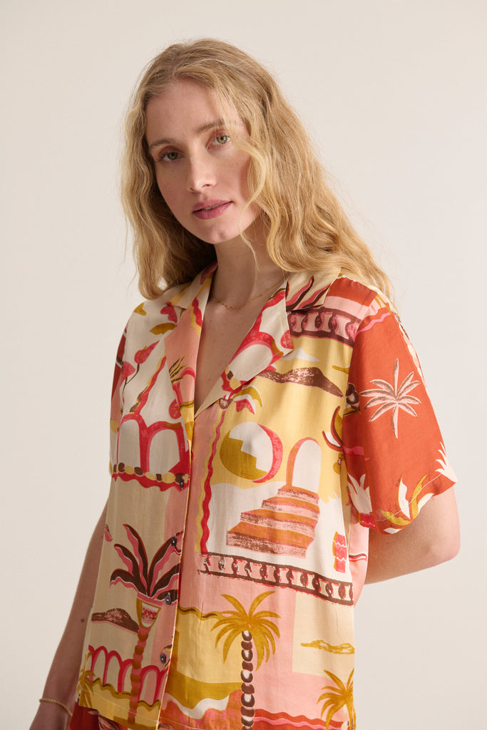 Pièce ample et fluide Garance Paris collection printemps été avec imprimé unique coloris corail