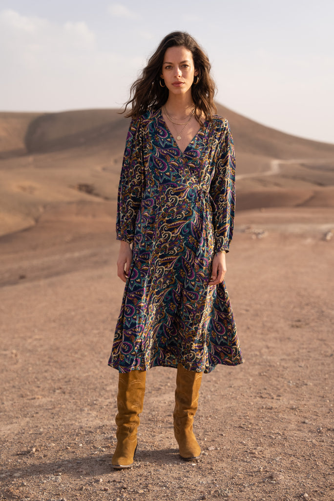 Robe portefeuille imprimée à longueur midi manches longues boutonnées et col V vêtement femme 