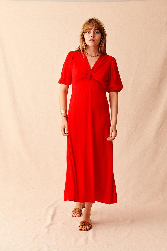 Robe longue manches courtes avec noeud col V rouge garance paris vêtement femme