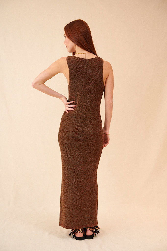 Robe longue marron à bretelles en maille élégante romantique soirée garance paris femme été 